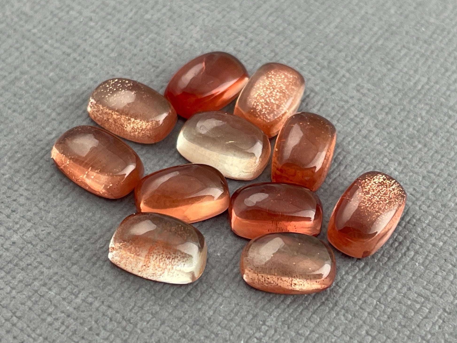 8x5 Oregon Sunstones Cushioned Cabochon with Schiller - Gem Enthusiast