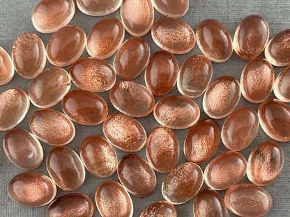 8x6 7x5 6x4 Oregon Sunstones Oval Cabochons with Schiller | Per Stone - Oregon Sunstone - Gem Enthusiast
