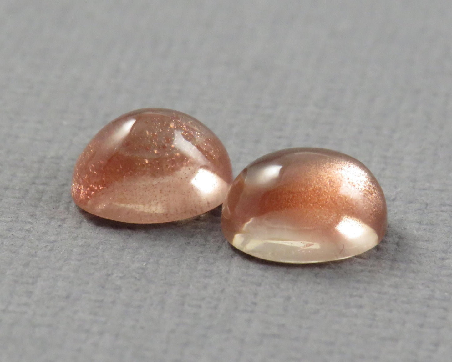 8x6 Oregon Sunstone Cabochon Pair | 3.4ct | Per Pair | Oregon USA | OSC353 - Gem Enthusiast