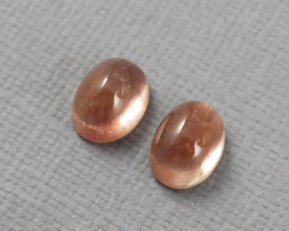 8x6 Oregon Sunstone Cabochon Pair | 3.4ct | Per Pair | Oregon USA | OSC353 - Gem Enthusiast