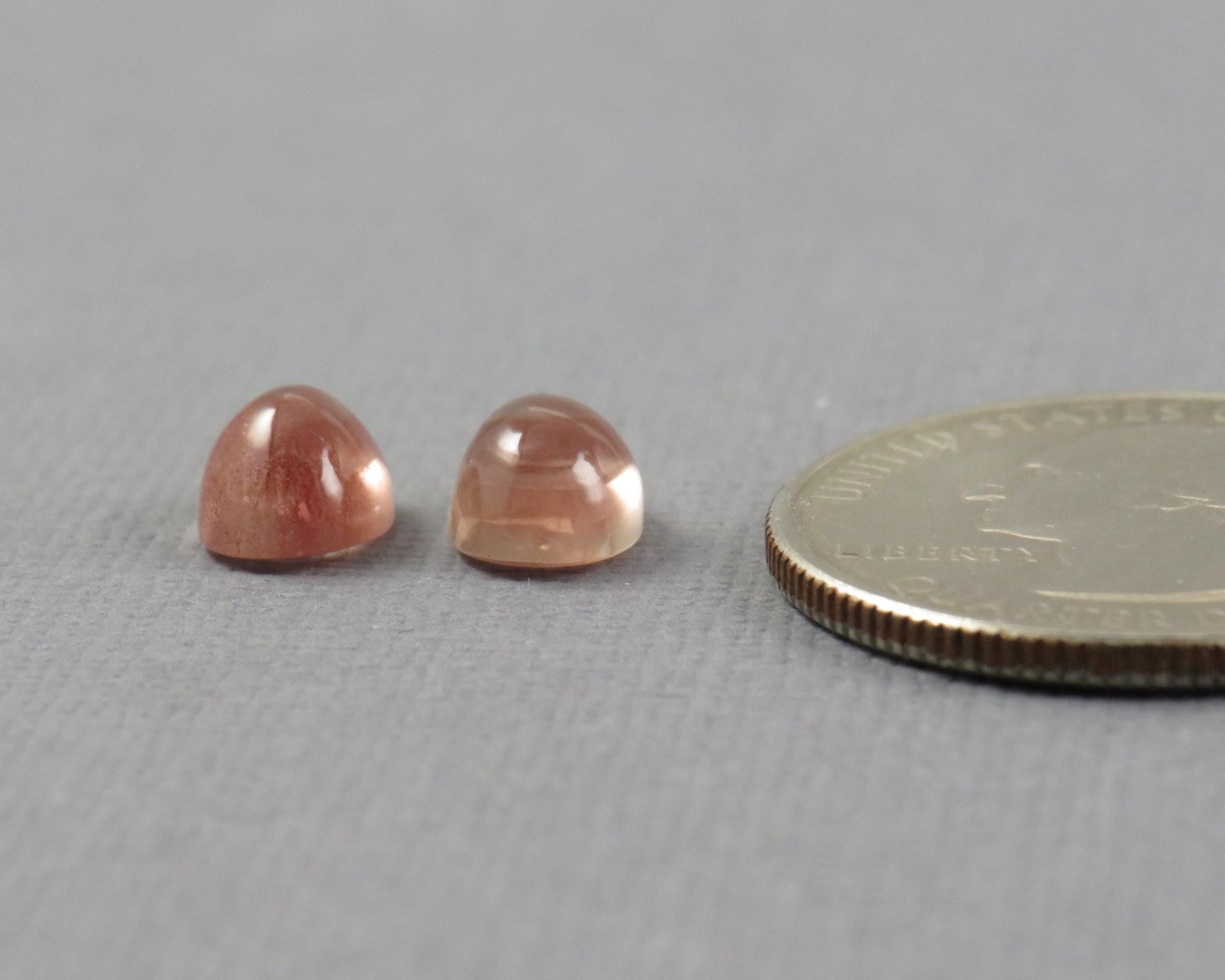 8x6 Oregon Sunstone Cabochon Pair | 3.4ct | Per Pair | Oregon USA | OSC353 - Gem Enthusiast
