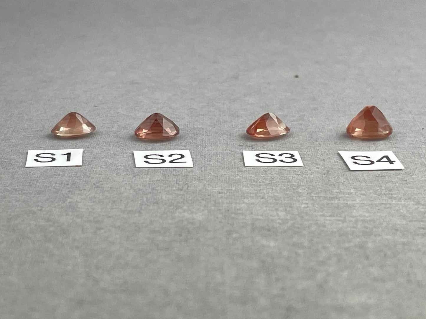 8x6 Oregon Sunstone Oval Gemstones | Mined in the USA | OSF221 - Gem Enthusiast