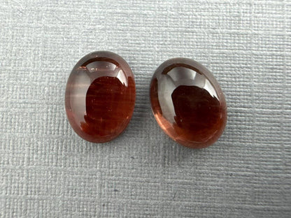 8x6 Oregon Sunstones Pair | Dark Red Oval Cabochon Pair | OSC310 - Gem Enthusiast