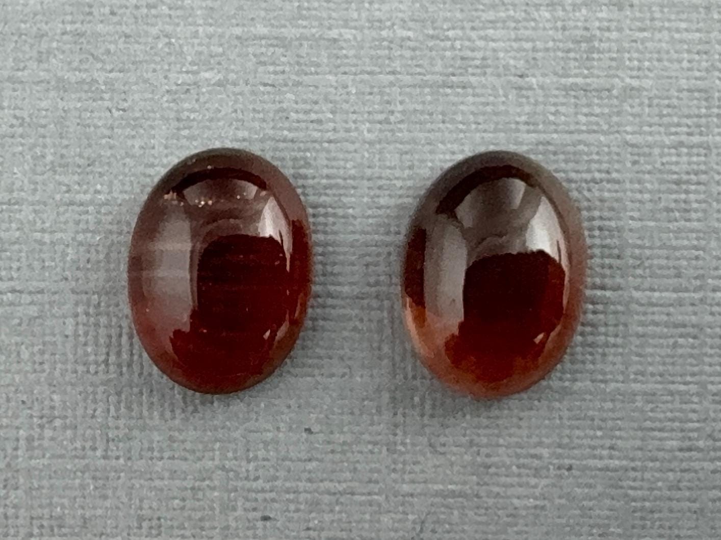 8x6 Oregon Sunstones Pair | Dark Red Oval Cabochon Pair | OSC310 - Gem Enthusiast