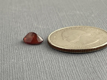 8x6 Red Oregon Sunstone Oval Faceted Gemstone | 1.12 carats | OSF180 - Oregon Sunstone - Gem Enthusiast