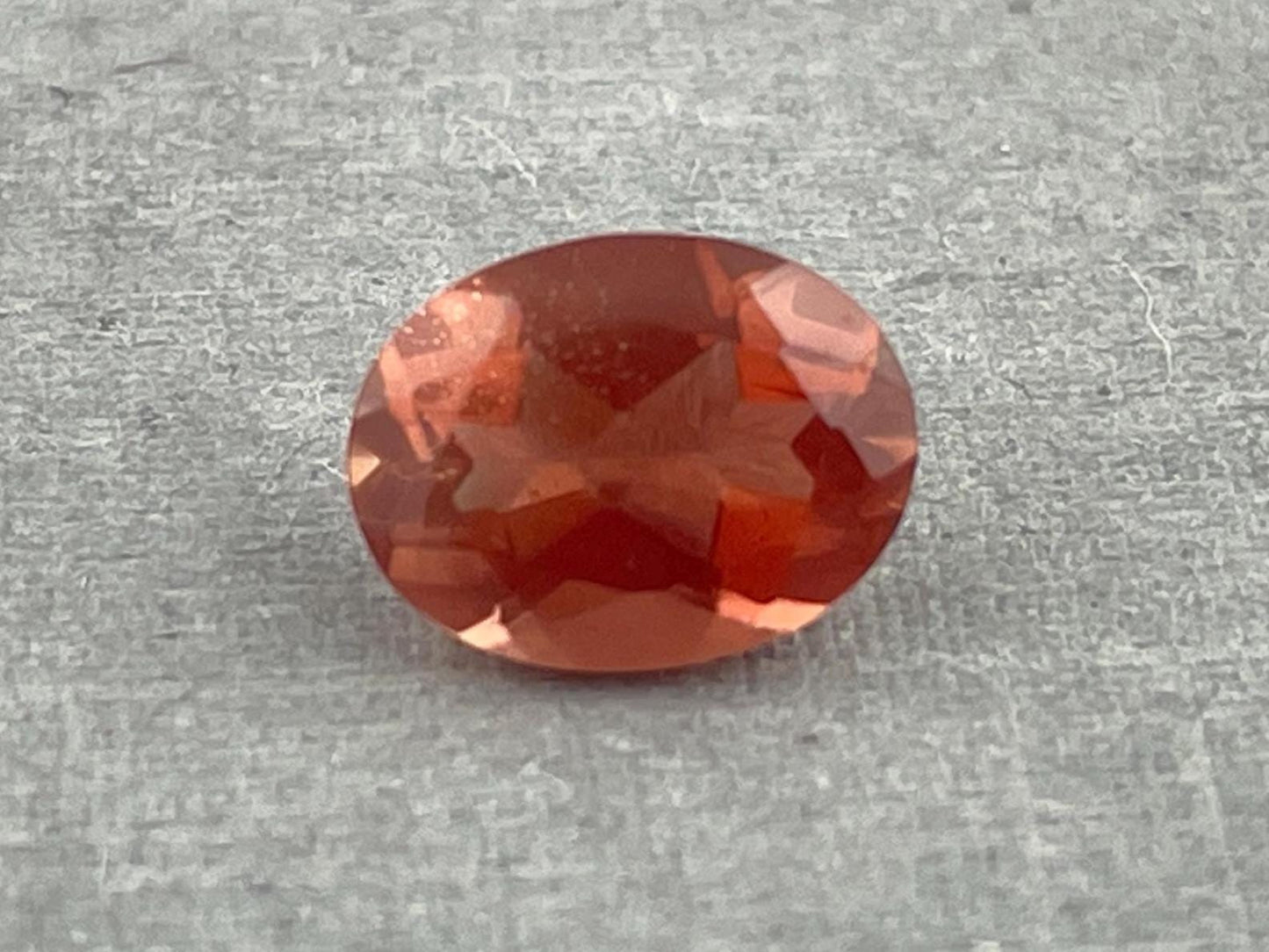 8x6 Red Oregon Sunstone Oval Faceted Gemstone | 1.23 carats | OSF213 - Oregon Sunstone - Gem Enthusiast