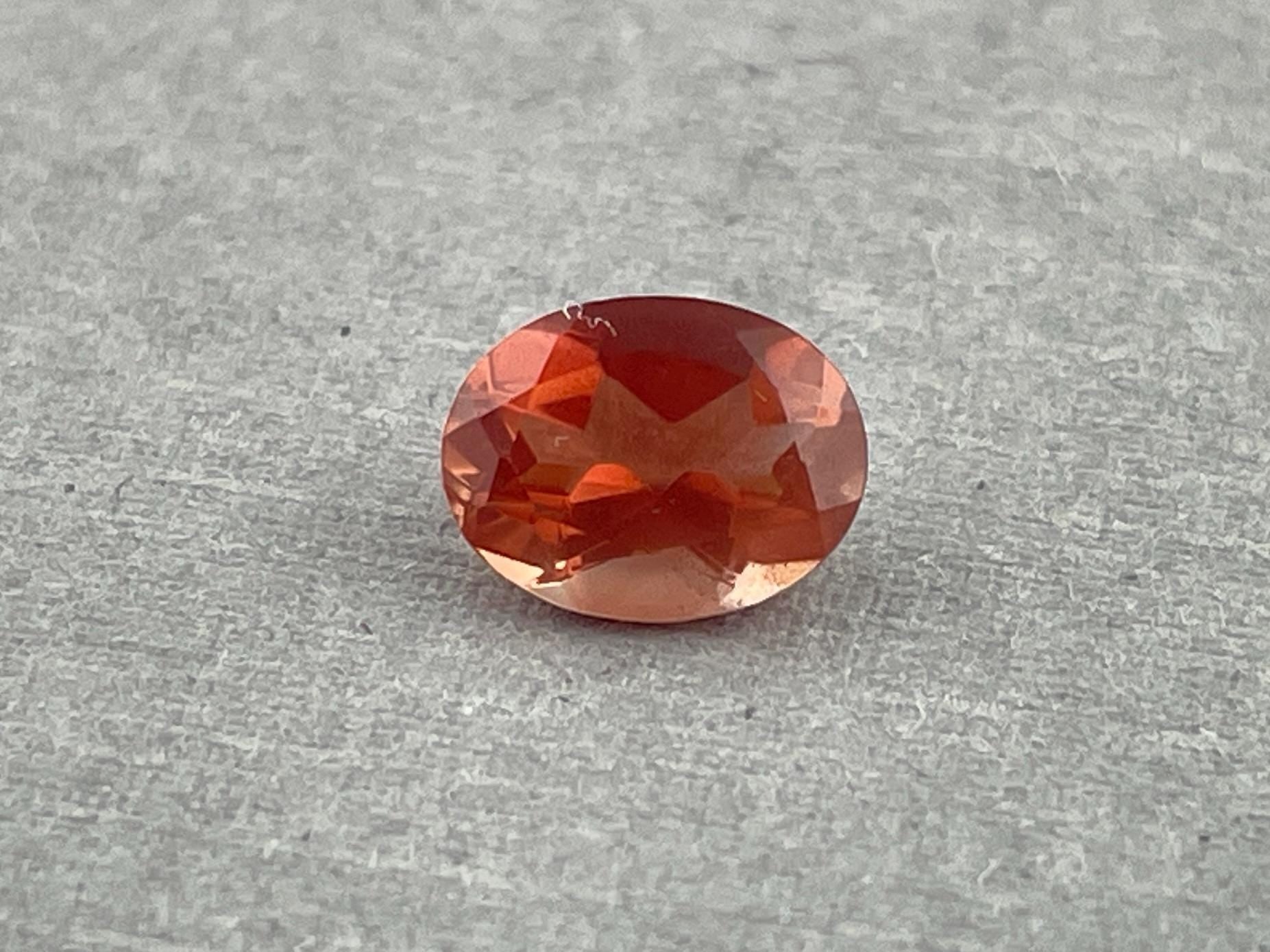8x6 Red Oregon Sunstone Oval Faceted Gemstone | 1.23 carats | OSF213 - Oregon Sunstone - Gem Enthusiast