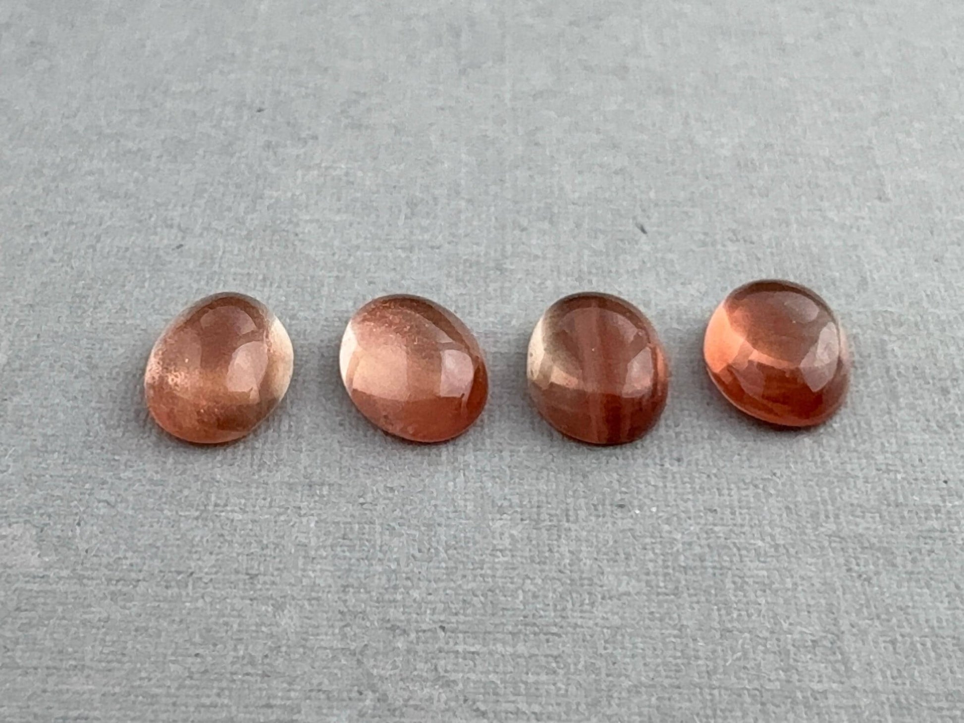 8x6 Red Oregon Sunstones Oval Cabochon Lot | American Gemstone | OSC309 - Gem Enthusiast