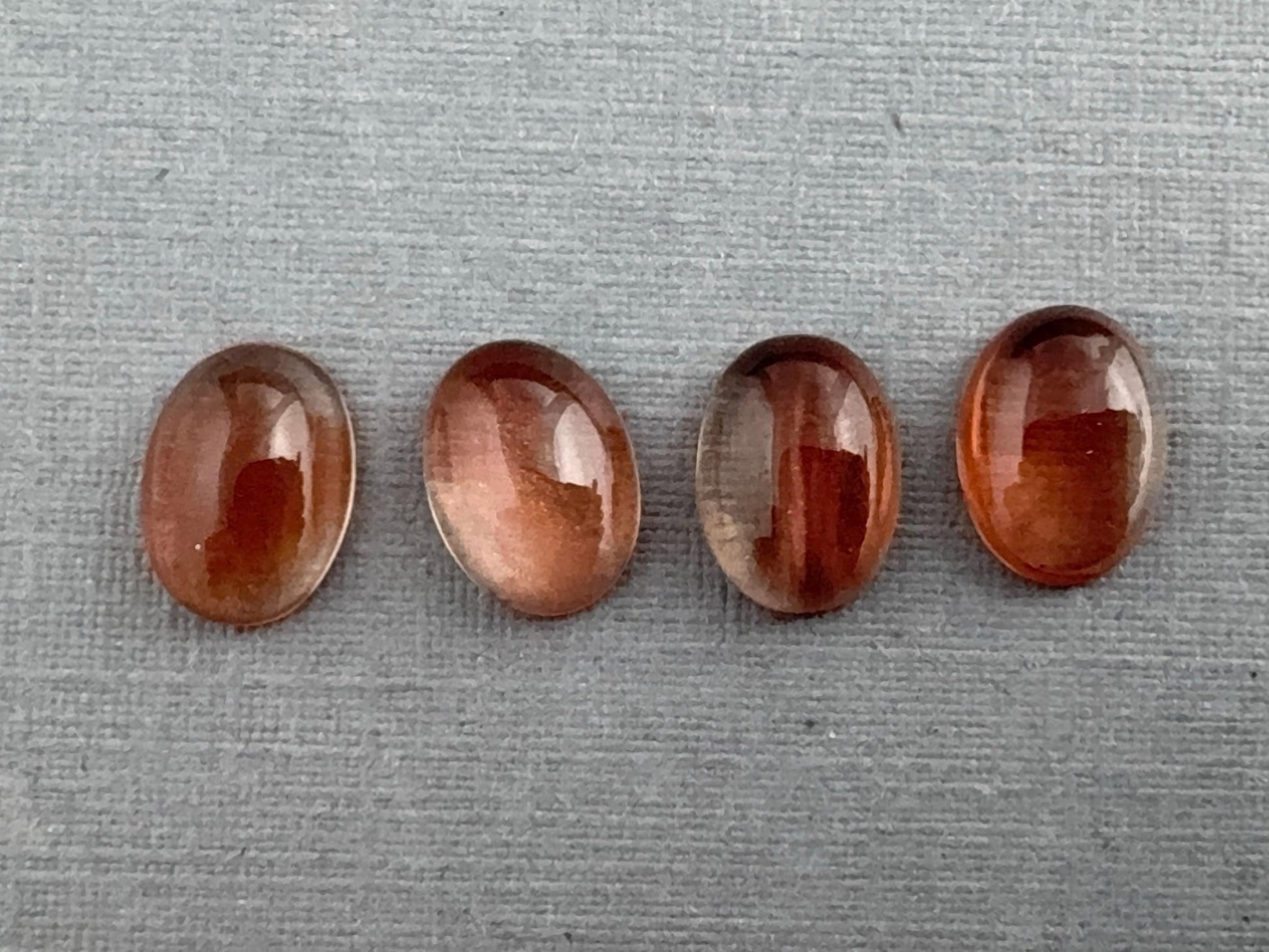 8x6 Red Oregon Sunstones Oval Cabochon Lot | American Gemstone | OSC309 - Gem Enthusiast