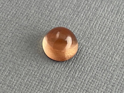 9mm Oregon Sunstone Round Cabochon | Natural American Gemstone | 3.42 carats | OSC273 - Oregon Sunstone - Gem Enthusiast