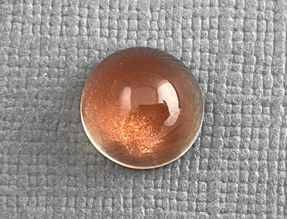9mm Oregon Sunstone Round Cabochon | Natural American Gemstone | 3.42 carats | OSC273 - Oregon Sunstone - Gem Enthusiast