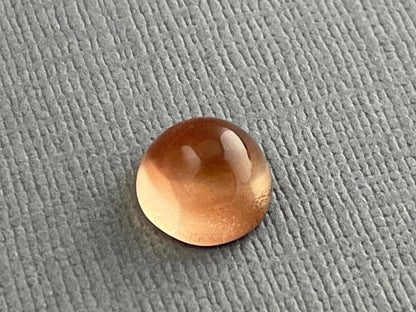 9mm Oregon Sunstone Round Cabochon | Natural American Gemstone | 3.42 carats | OSC273 - Oregon Sunstone - Gem Enthusiast