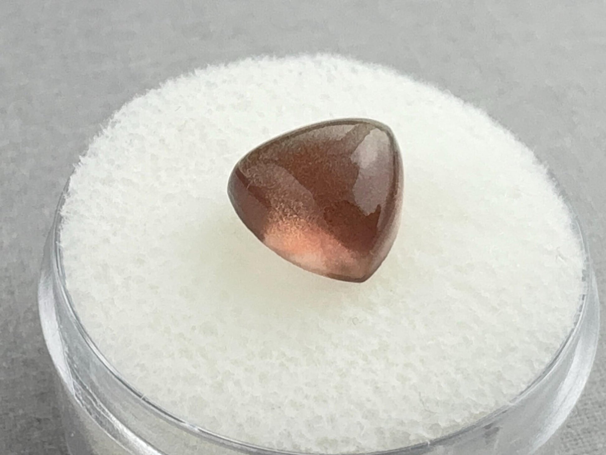 9mm Oregon Sunstone | Triangle Cabochon | Natural American Gemstone | OSC265 - Gem Enthusiast