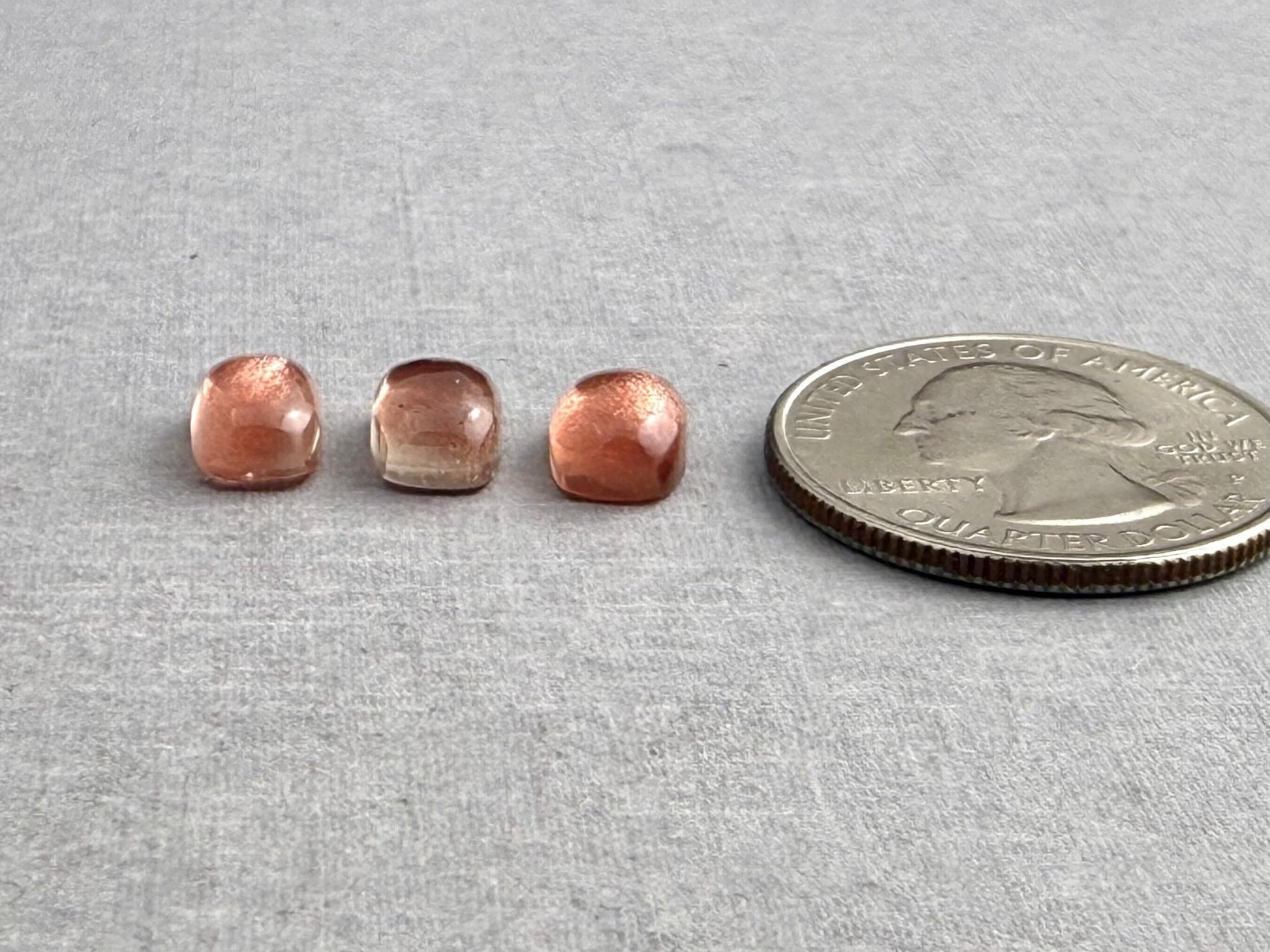 9x6 Oregon Sunstones Cushion Cabochon Lot | Schiller | 6 carats | OSC326 - Gem Enthusiast