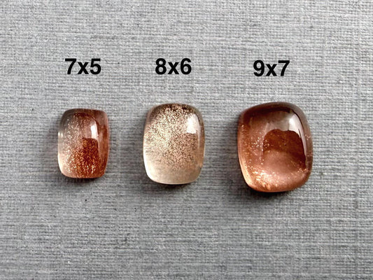 9x7 8x6 7x5 Oregon Sunstones Cushioned Cabochon with Schiller - Gem Enthusiast