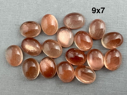 9x7 or 9x6 Oregon Sunstones Oval Cabochon with Schiller - Gem Enthusiast
