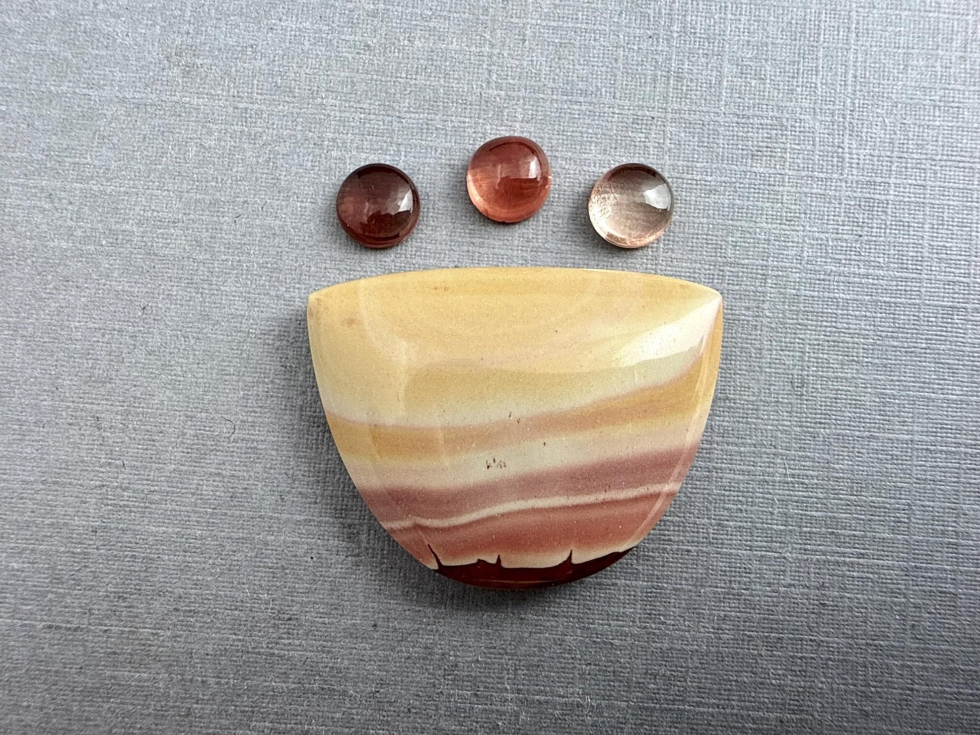 American Gem Set | Dead Camel Jasper, 6mm Oregon Sunstone Set | SET109 - Gem Enthusiast