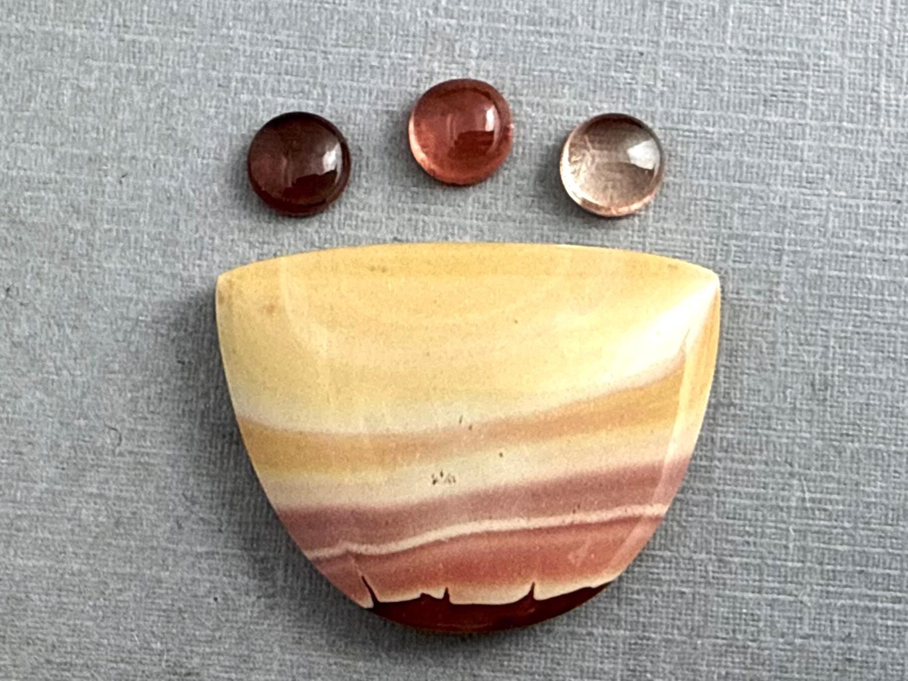 American Gem Set | Dead Camel Jasper, 6mm Oregon Sunstone Set | SET109 - Gem Enthusiast