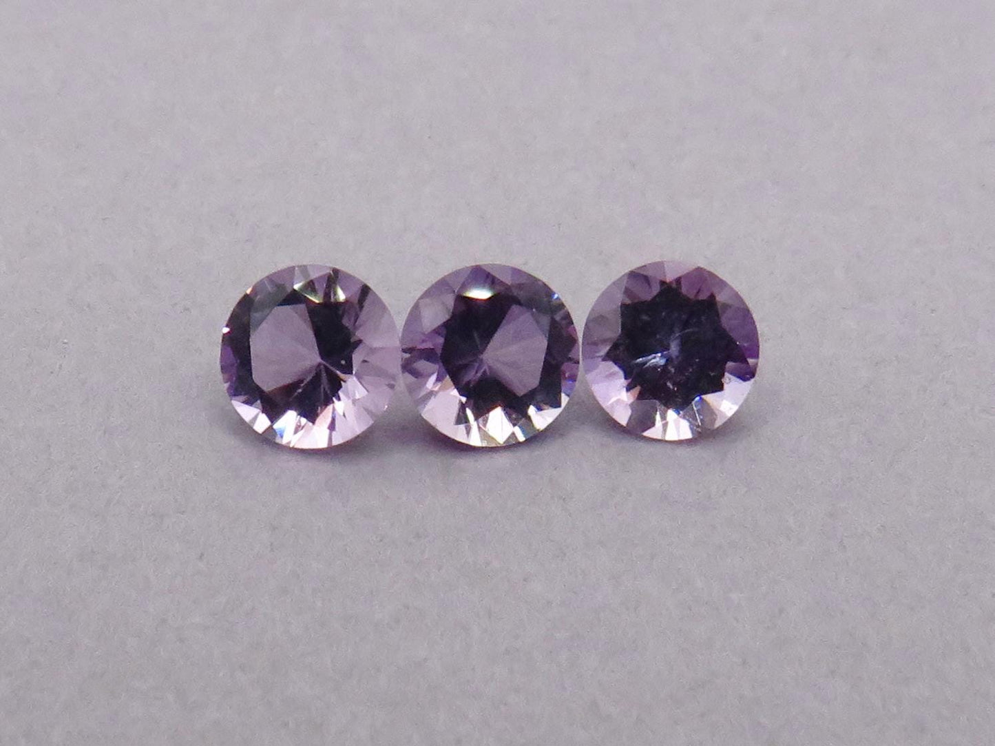 Arizona Amethyst | Four Peaks Mine, USA | 4.5mm or 5mm Round | Sold Per Stone - Gem Enthusiast
