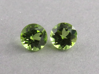 Arizona Peridot 5.5mm Round Pair | Round Natural Stone | PE213 - Gem Enthusiast