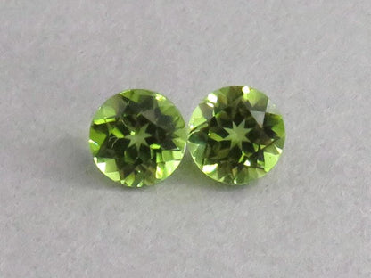 Arizona Peridot 5.5mm Round Pair | Round Natural Stone | PE213 - Gem Enthusiast