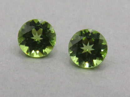 Arizona Peridot 5.5mm Round Pair | Round Natural Stone | PE217 - Gem Enthusiast