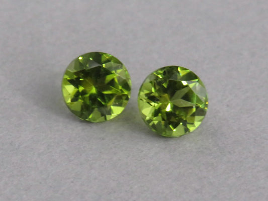 Arizona Peridot 6mm Round Pair | Round Natural Stone | PE212 - Gem Enthusiast