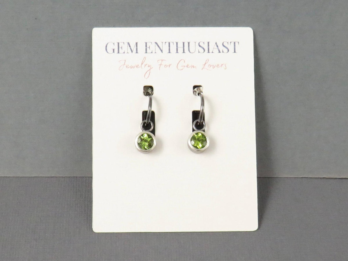 Arizona Peridot Hoop Earrings | Sterling Silver with Patina | Peridot | ER146 - Gem Enthusiast