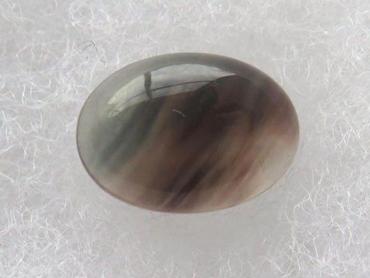 Bicolor Oregon Sunstone with Red and Green | 14x10mm Oval Cabochon | 6.14 carats | OSC338 - Gem Enthusiast