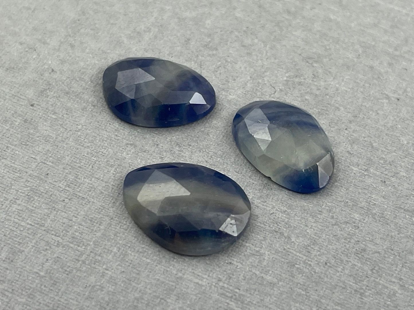 Bicolor Sapphire Rose Cut | Natural Loose Gemstones| 14.6 carats | SBC109 - Gem Enthusiast