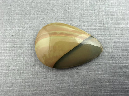 Blue Mountain Jasper Pear Cabochon | Oregon Gemstone | Mined in the USA | JS321 - Gem Enthusiast