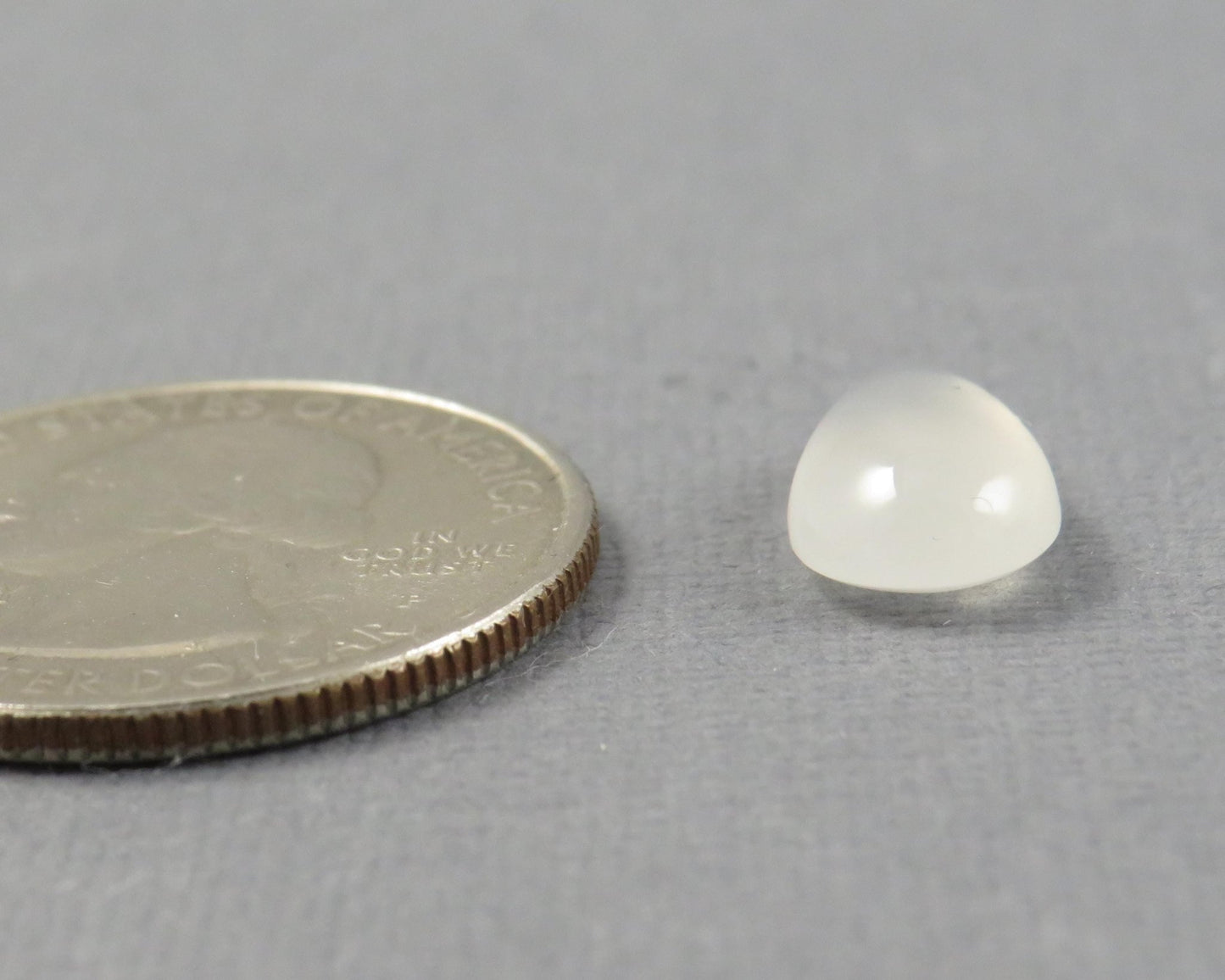 Chalcedony Cabochon Pear |12.4x7.7mm, 2.81ct | Kohama Japan | CA352 - Gem Enthusiast