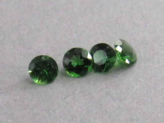 Chrome Tourmaline Round Loose Gemstone | 2.5mm 3mm | Tanzania - Gem Enthusiast
