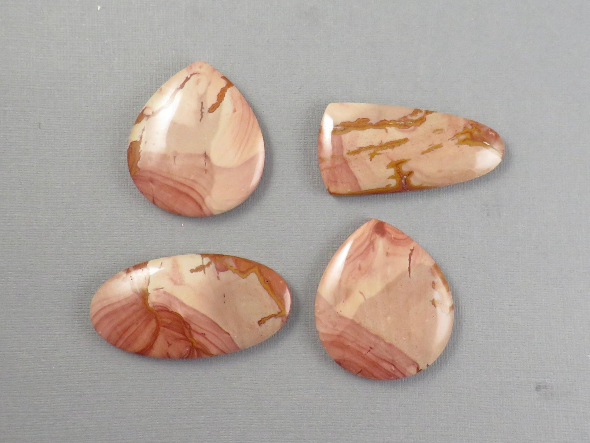 Dead Camel Cabochon | Dead Camel Jasper | 46–57mm, avg 100+ ct | Per Stone | JS395 - Gem Enthusiast