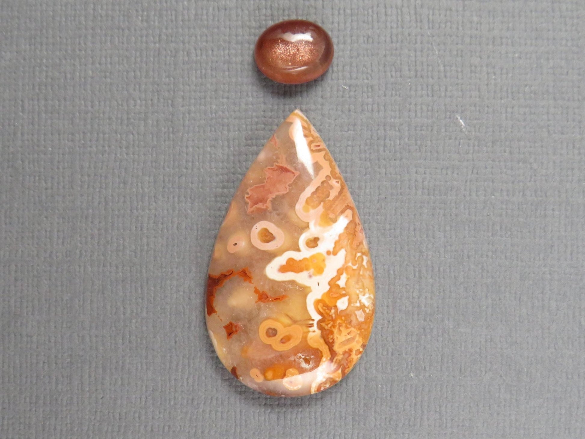 Designer Set | Oregon Sunstone, Crazy Lace Agate Cabochons | 2-Stone Lot | Oregon, USA and Indonesia | SET123 - Gem Enthusiast