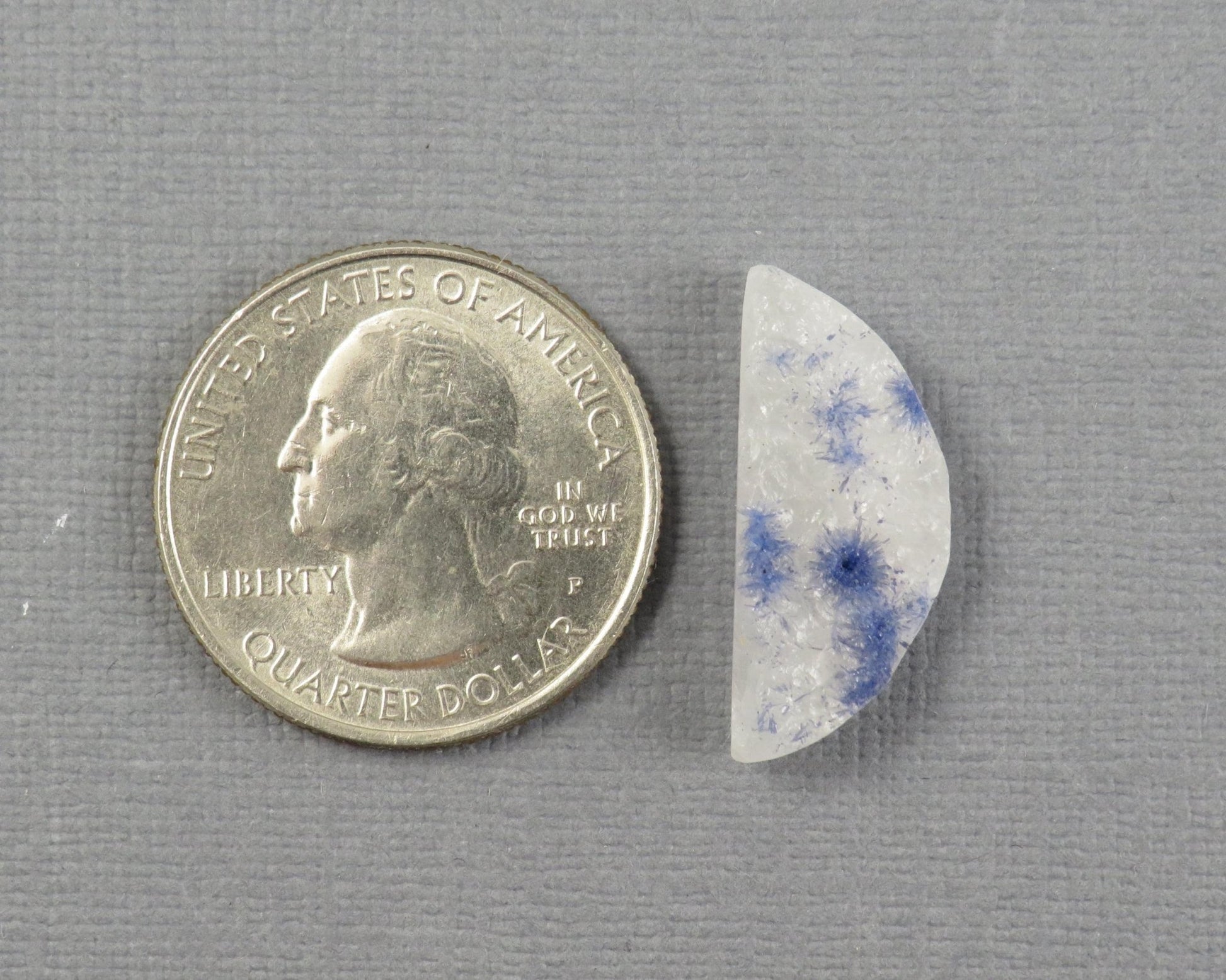 Dumortierite in Quartz Cabochon | 23.4x10mm, 9.27ct | Brazil | QU556 - Gem Enthusiast