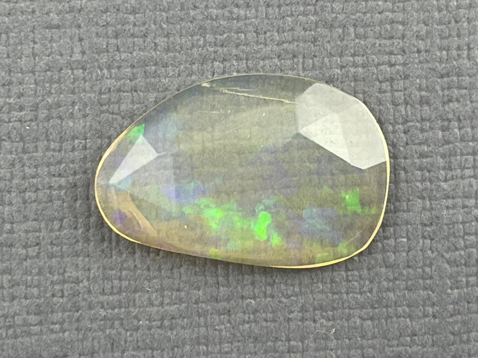Ethiopian Opal with Fire | 2.55 carats | 17x11 mm | Rose Cut Gemstone | OP469 - Opal - Gem Enthusiast