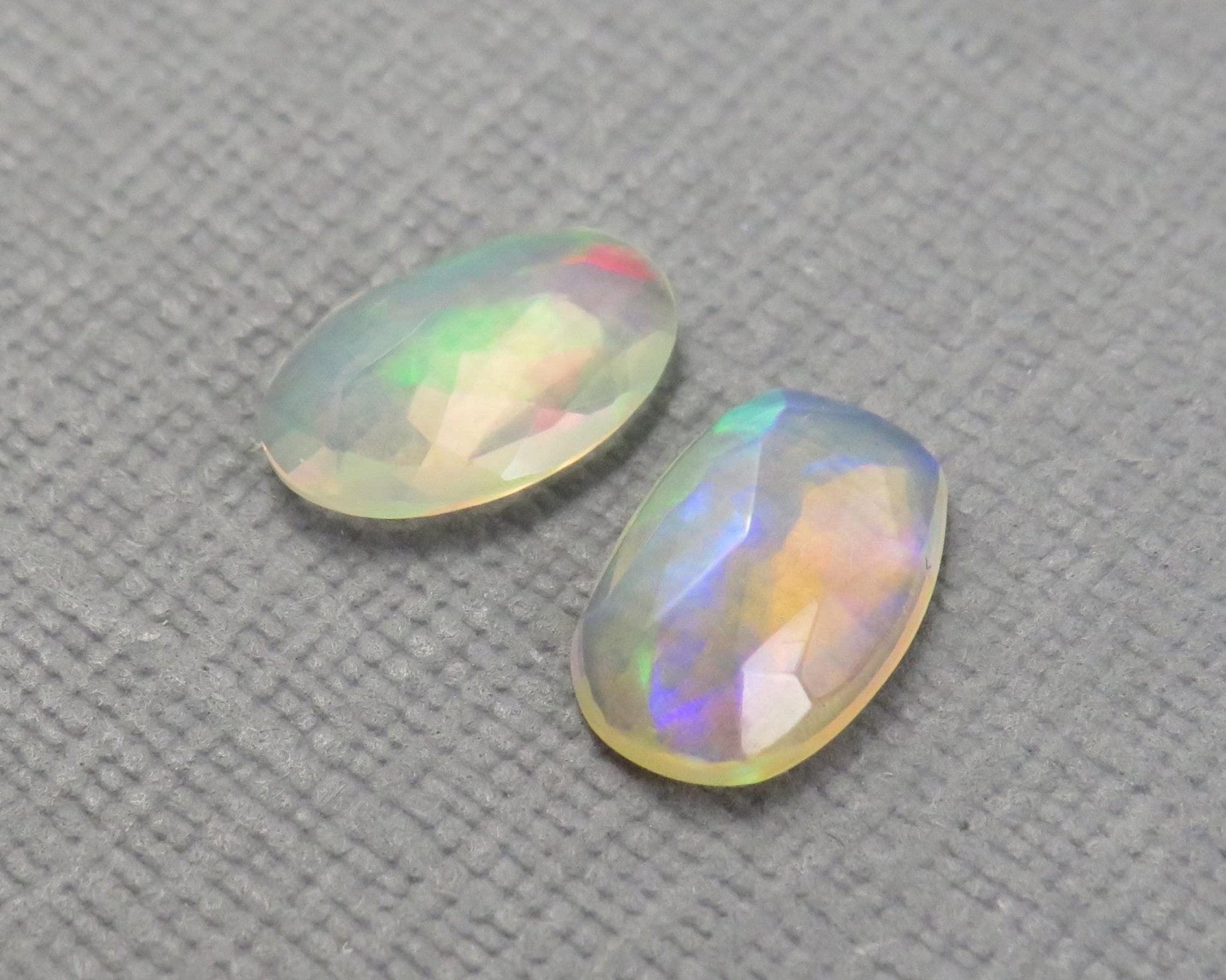 Ethiopian Rose Cut Oval | Welo Opal | 2ct | Sold as Lot | Ethiopia | OP486 - Gem Enthusiast