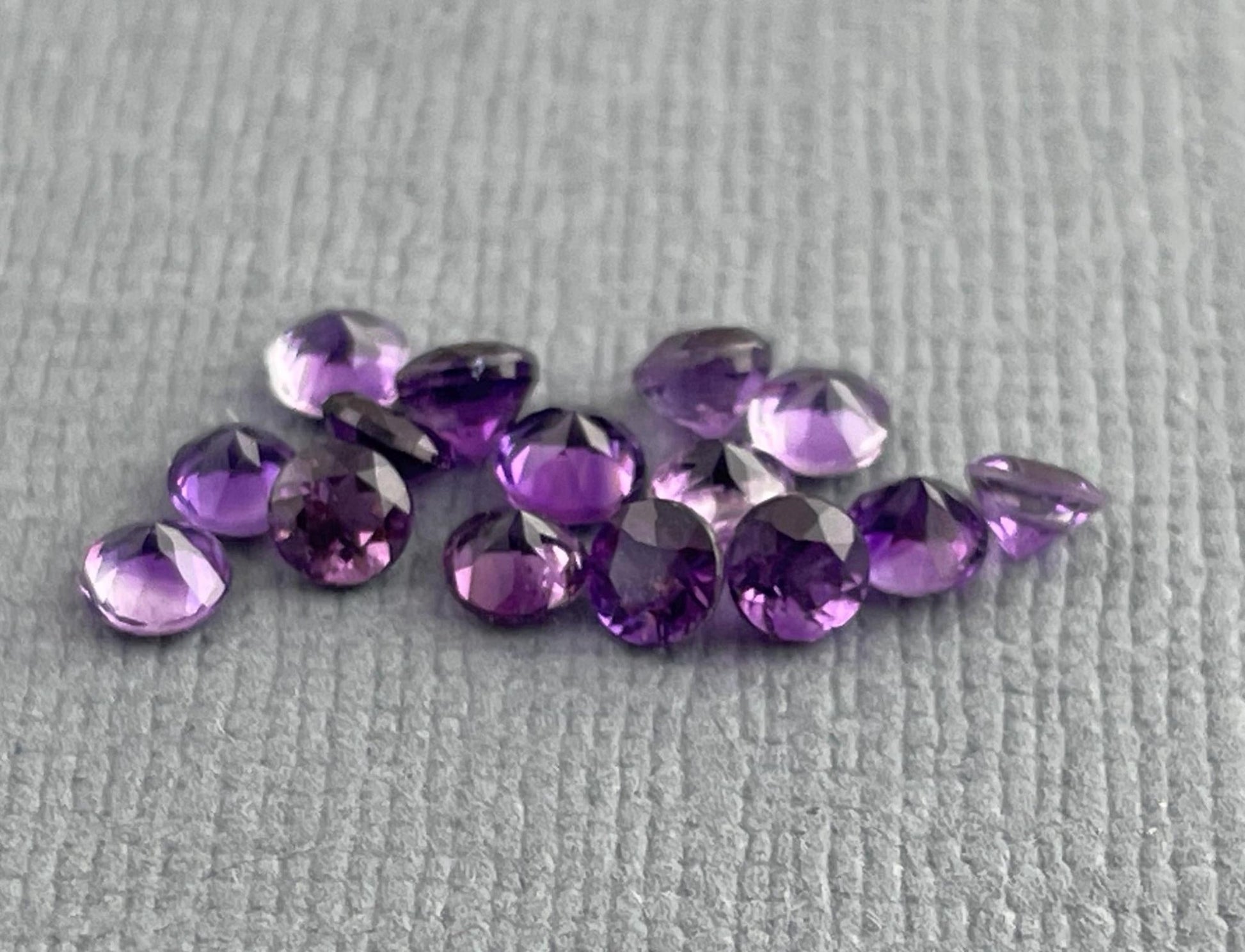 Four Peaks Arizona Amethyst | 3mm or 3.5mm Round Loose Gemstone | Ethically Sourced - Gem Enthusiast
