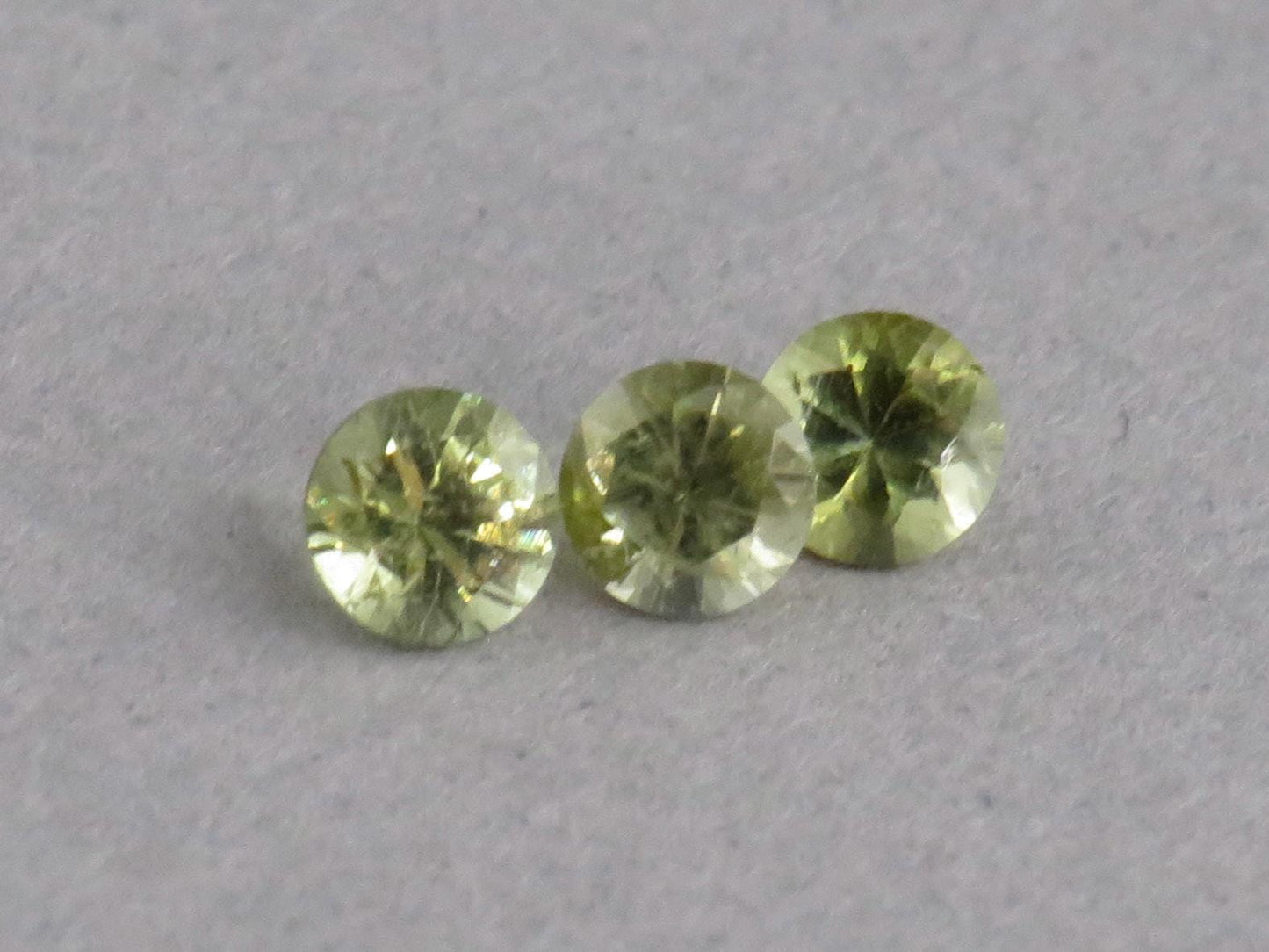 Green 3mm California Tourmaline Lot | 0.33ct | American Gemstone | CT104 - Gem Enthusiast