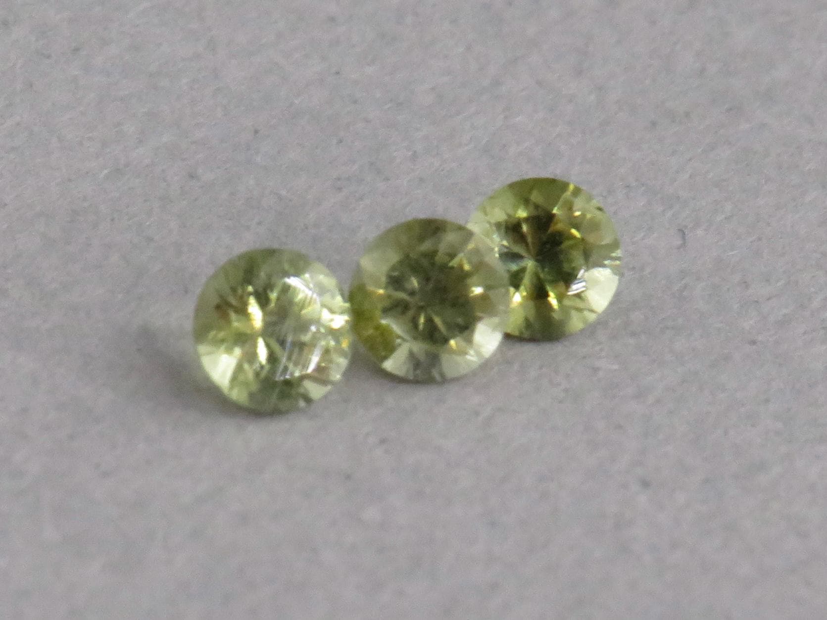 Green 3mm California Tourmaline Lot | 0.33ct | American Gemstone | CT104 - Gem Enthusiast