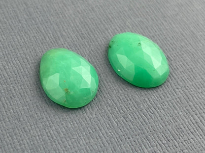 Green Chrysoprase Rose Cut Pair | Chalcedony Gemstones | 9 carats | CY127 - Gem Enthusiast