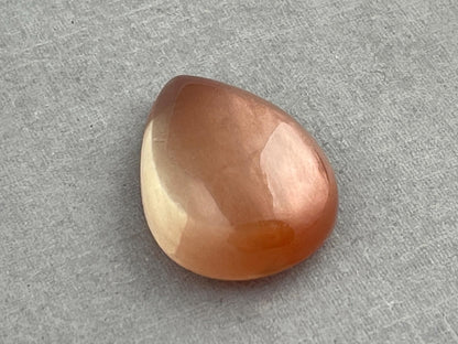 HUGE Oregon Sunstones Pear Cabochon | Beautiful Schiller | 19.36 carats | OSC290 - Oregon Sunstone - Gem Enthusiast