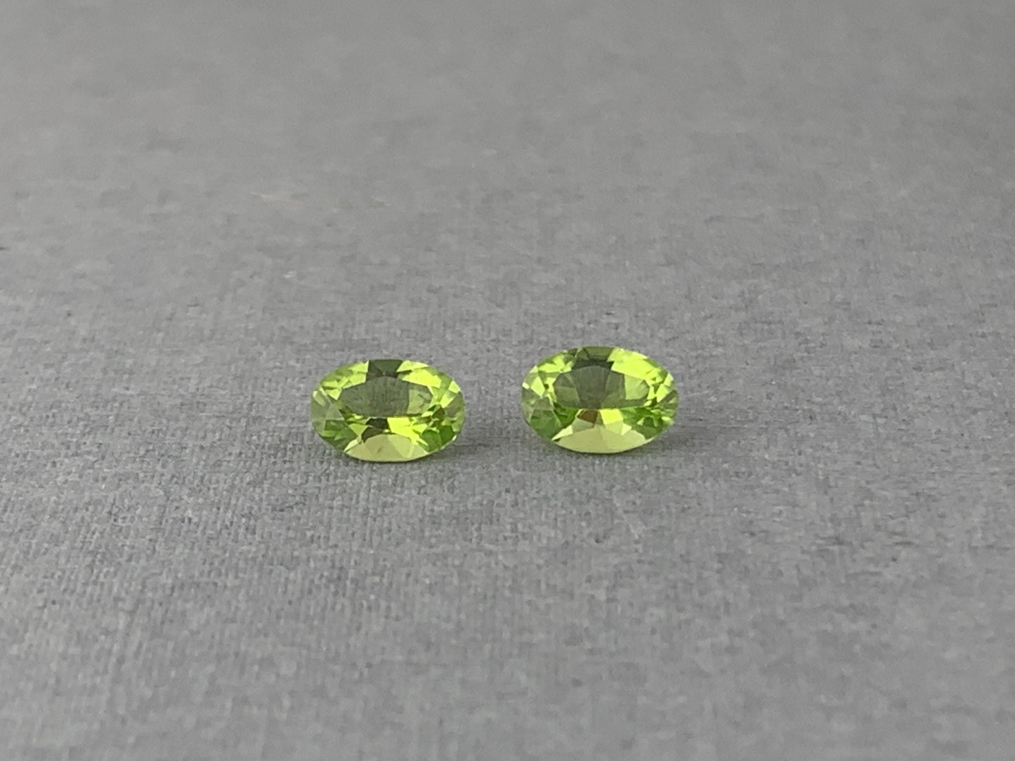 Arizona Peridot 7x5 Oval | Single or Pair | Loose Gemstone | Mined in America - Arizona Peridot - GemEnthusiast