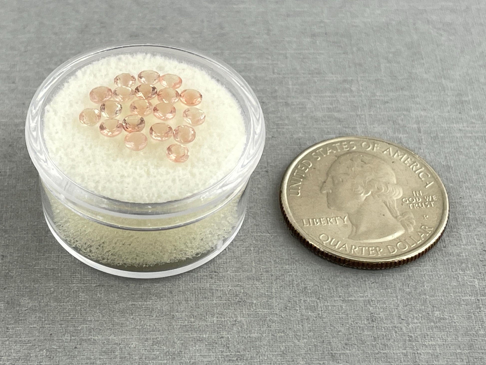 10 or 20 Stones - 3mm Oregon Sunstones Faceted Round Gemstones - Oregon Sunstone, Orthoclase Feldspar - GemEnthusiast
