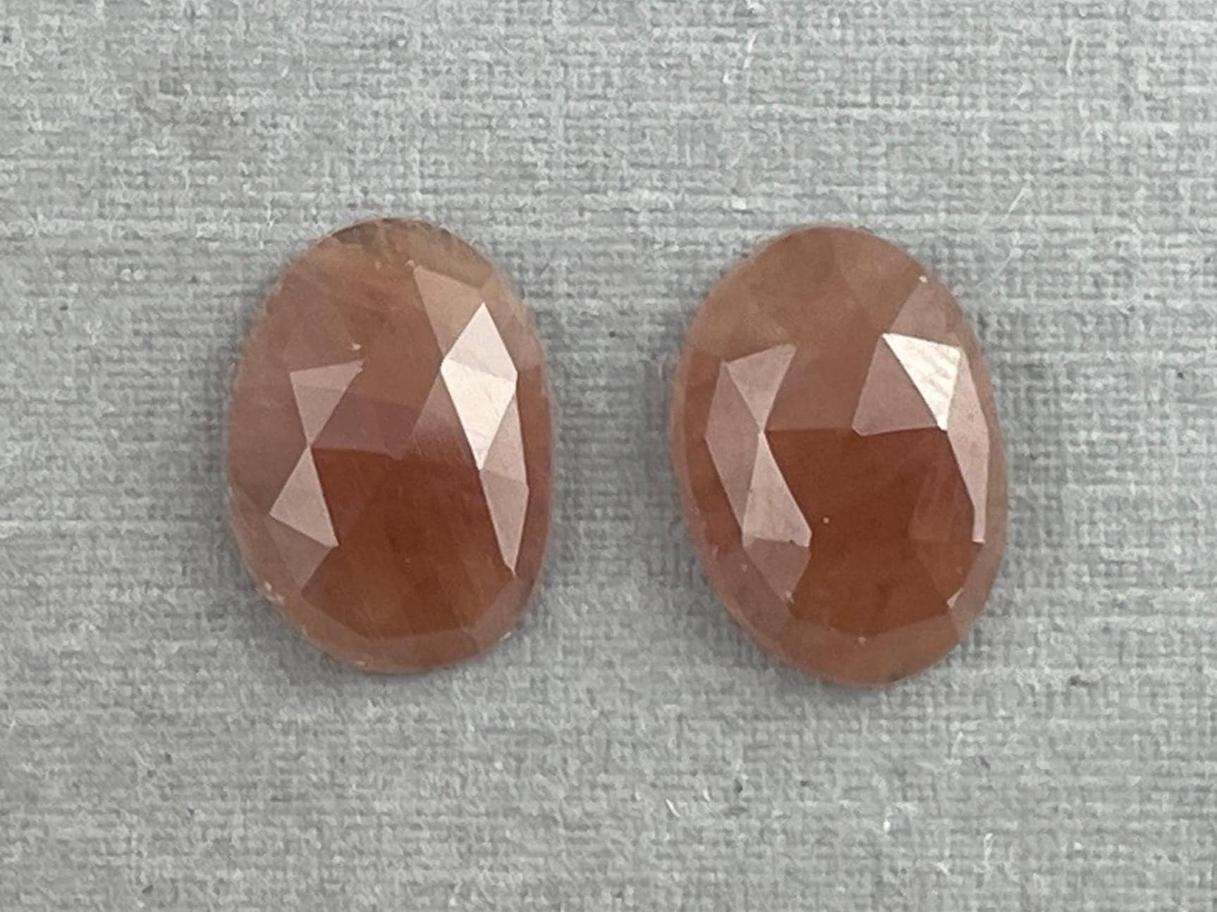 Peach Sapphire Rose Cut Pair | 11mm x 8mm | Natural Gemstones | SP542 - Sapphire - GemEnthusiast