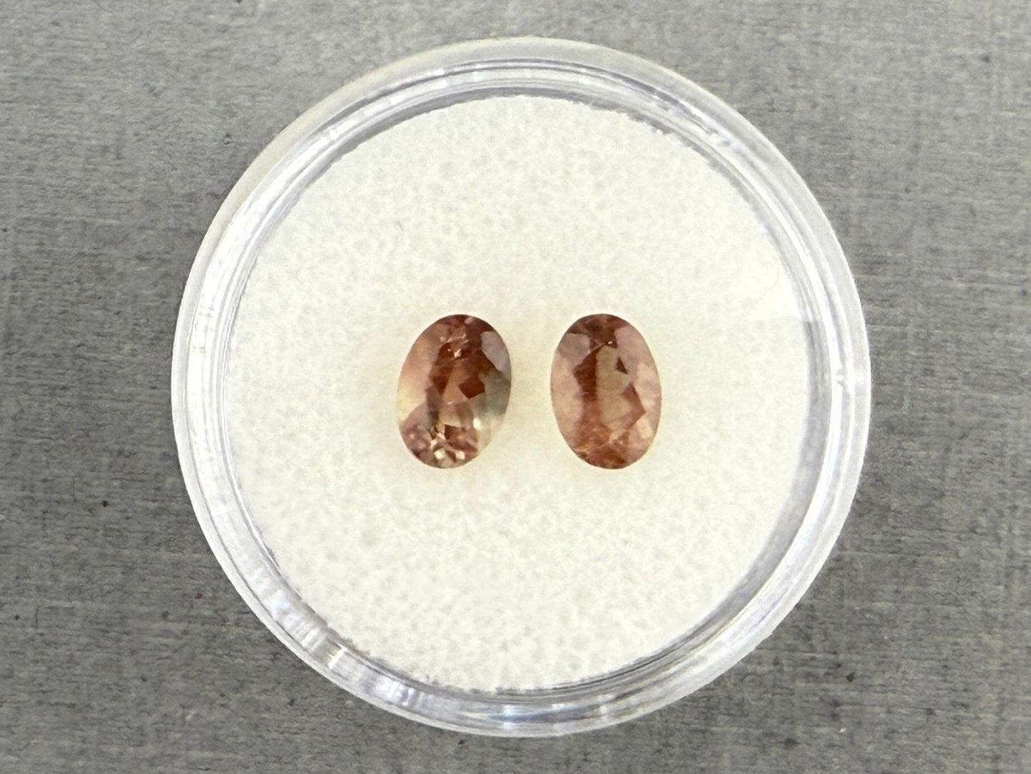 7x5 Oregon Sunstones Oval Pair | 1.4 carats | OSF196 - 7x5 Oregon Sunstone Pair - GemEnthusiast