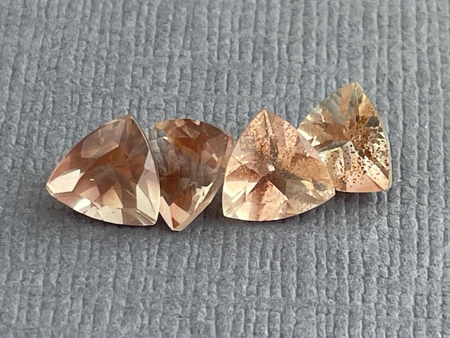 6mm Oregon Sunstone Trillion | Single Stone | Pale Peach or Green - - GemEnthusiast