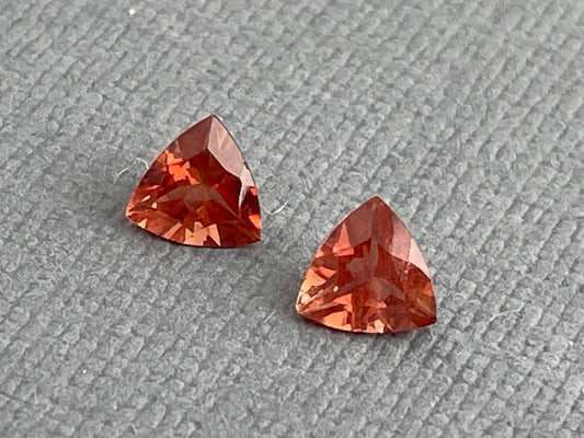 5mm Red Oregon Sunstone Trillion Gemstone Pair with Schiller | .69 carats | OSF172 - Oregon Sunstone - GemEnthusiast