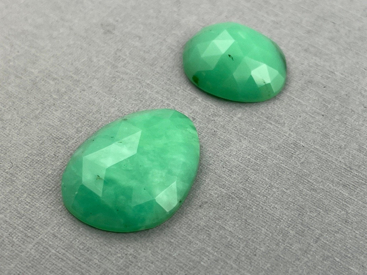 Large Mint Chrysophrase Rose Cut Lot | Natural Loose Chalcedony Gemstones | 16 carats | CY125 - Mint Chrysoprase - GemEnthusiast